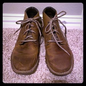 cat mitch chukka boots